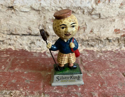 Silver King golf ball figure